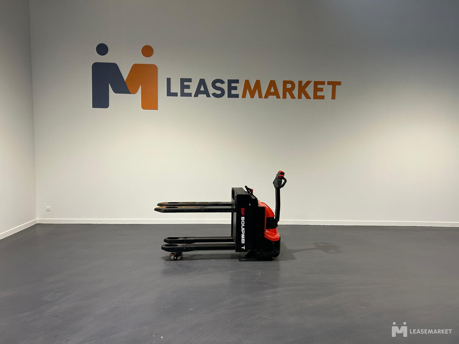 TRANSPALETTE ELECTRIQUE A LEVEE MOTORISEE EPT20 20WAI