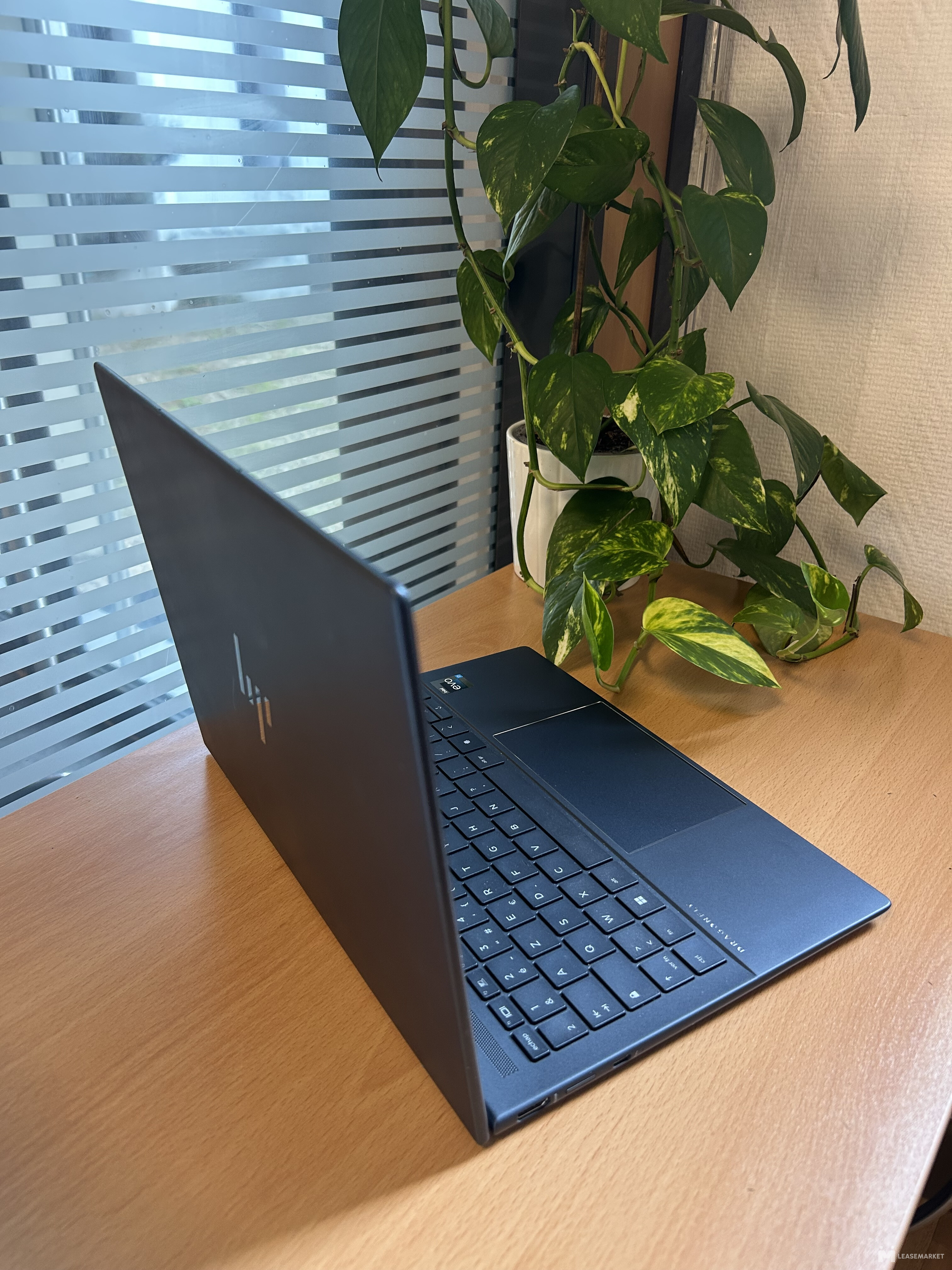 HP Elite Dragonfly G4 Notebook