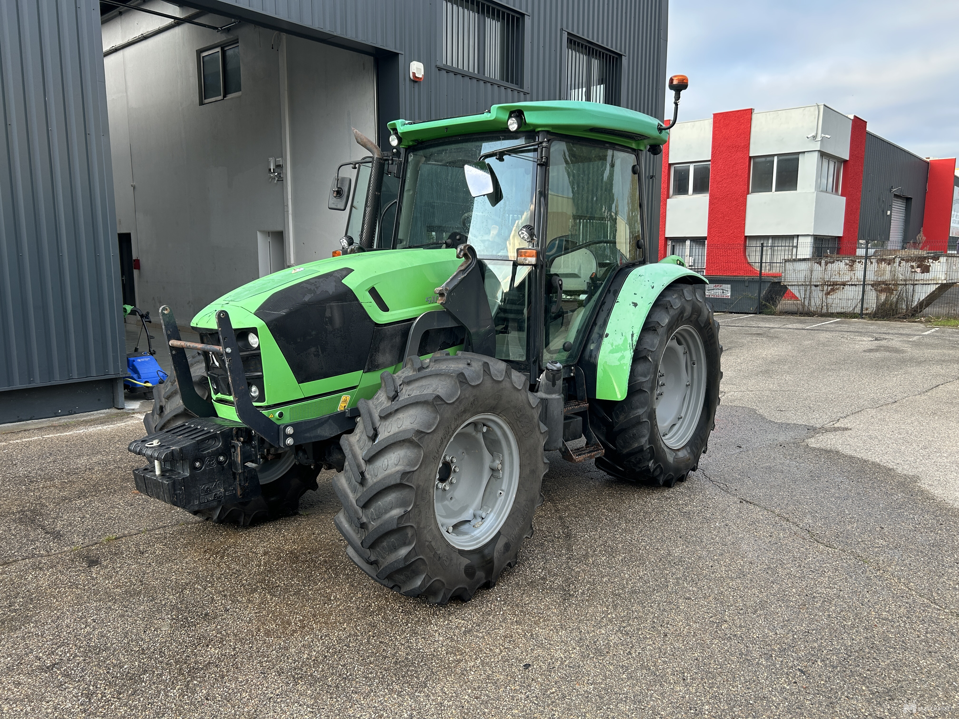 TRACTEUR AGRICOLE DEUTZ FAHR 5105.4 G DT MD 97 CH
