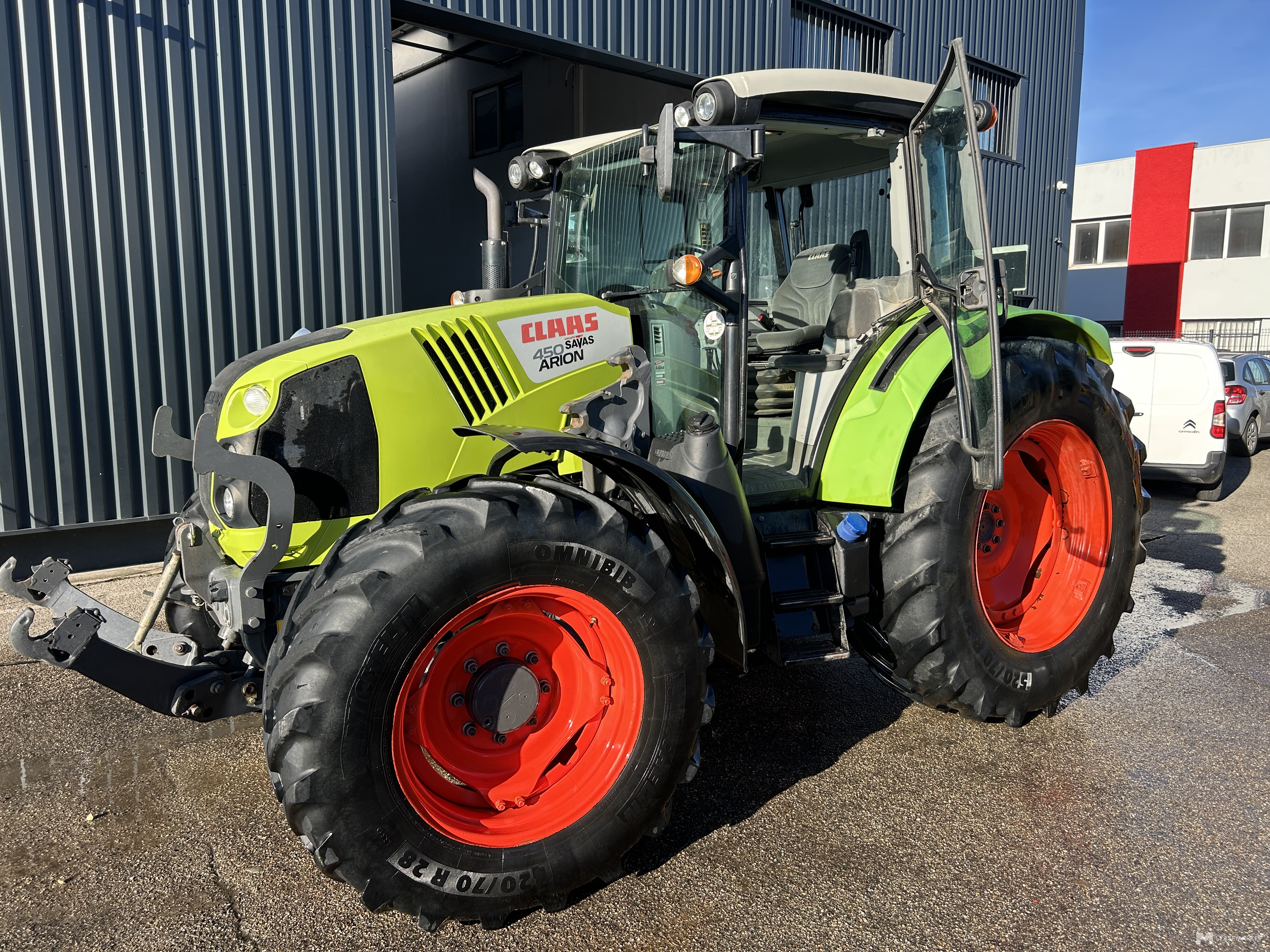 TRACTEUR CLAAS ARION 450